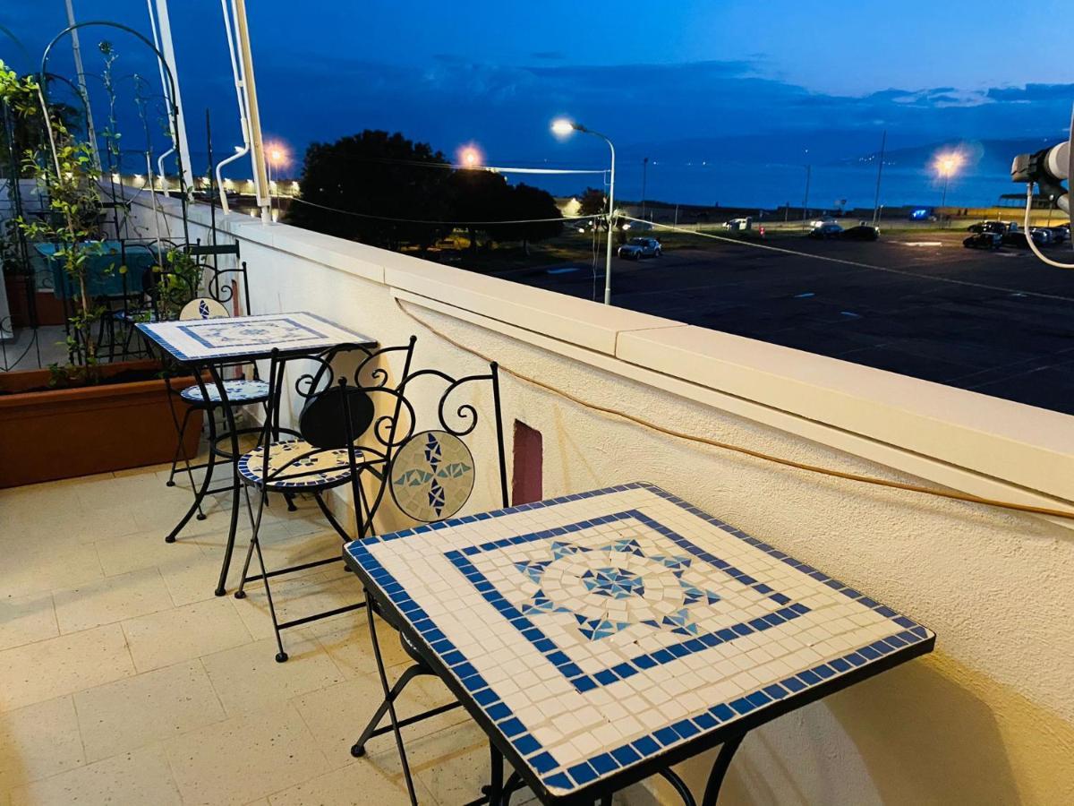 B E B Le Terrazze Sul Mare Bed and Breakfast Catanzaro Exteriör bild