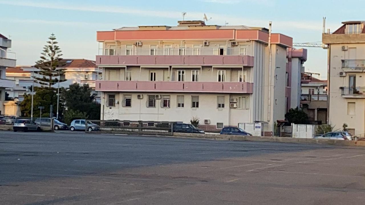 B E B Le Terrazze Sul Mare Bed and Breakfast Catanzaro Exteriör bild