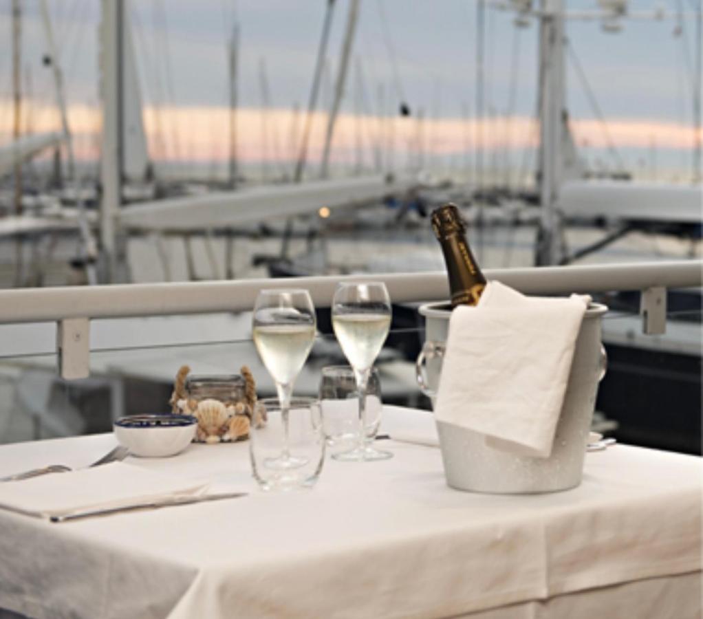 B E B Le Terrazze Sul Mare Bed and Breakfast Catanzaro Exteriör bild
