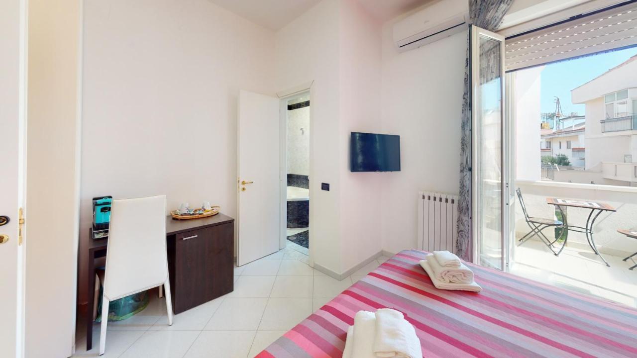 B E B Le Terrazze Sul Mare Bed and Breakfast Catanzaro Exteriör bild